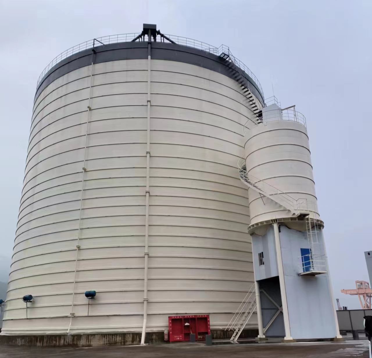 平邑10万吨水泥钢板库